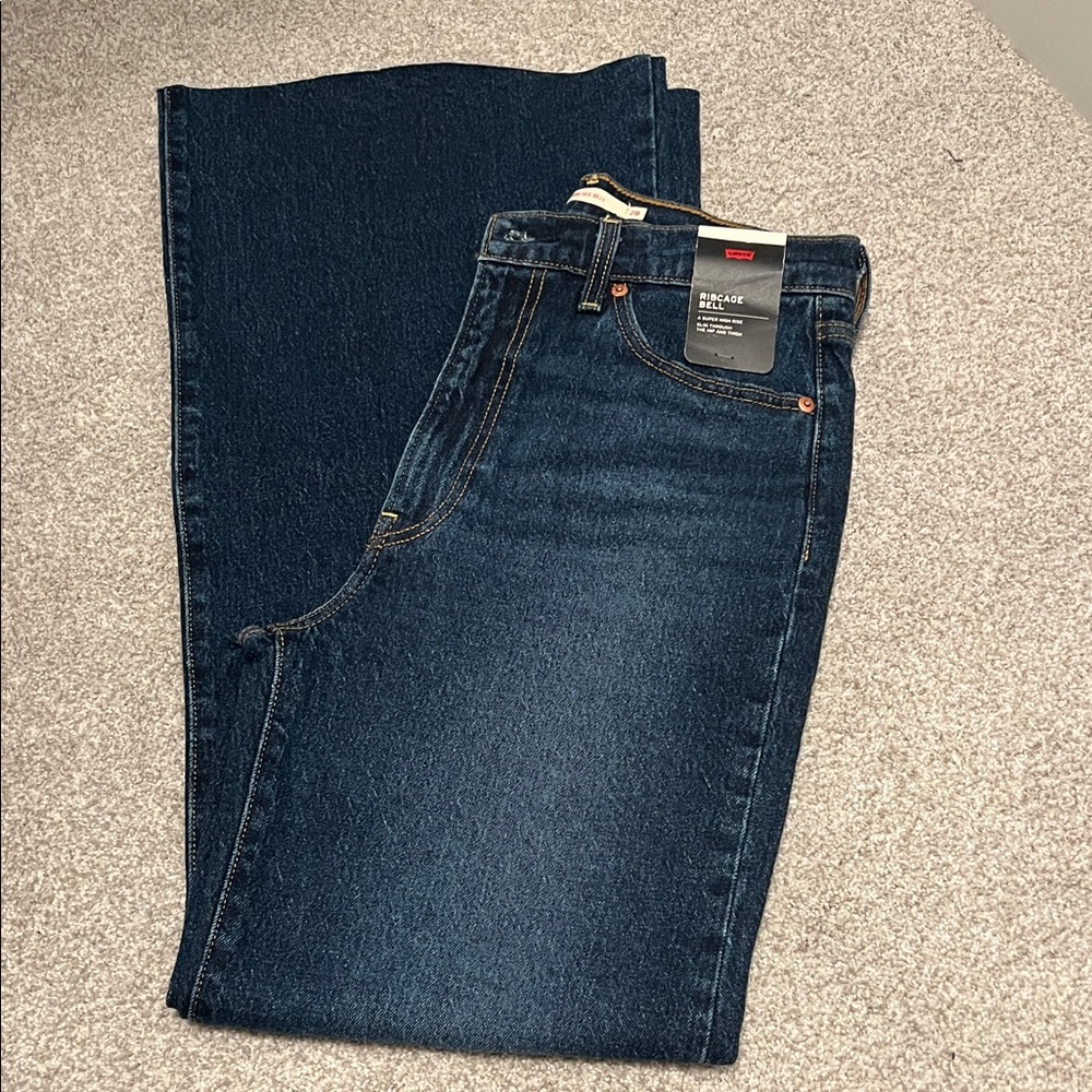 Levi's Women Sonoma Train - Dark Wash ribcage bell jeans